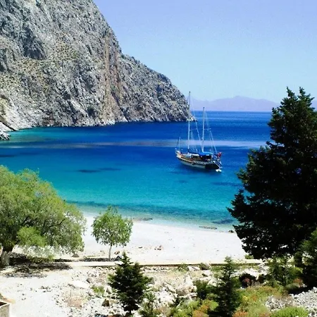 Evoteli Group Kuzey Alina Yachting Πλωτό κατάλυμα