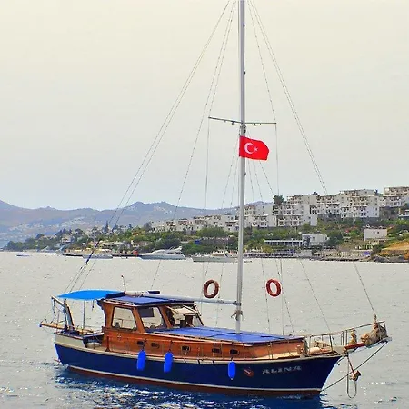 Πλωτό κατάλυμα Evoteli Group Kuzey Alina Yachting